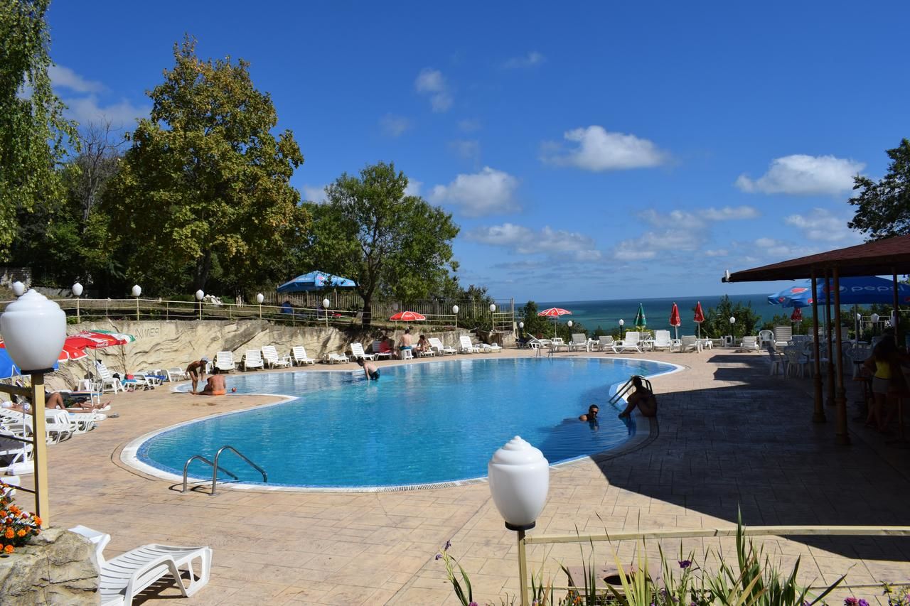 Отель Ahilea Hotel - Free Pool Access Балчик-4